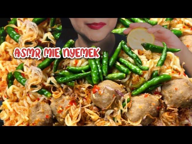 EXTRA PEDAS  ASMR MIE NYEMEK BAWANG GORENG + RAWIT IJO + BAKSO || ASMR INDONESIA || EATING SOUND