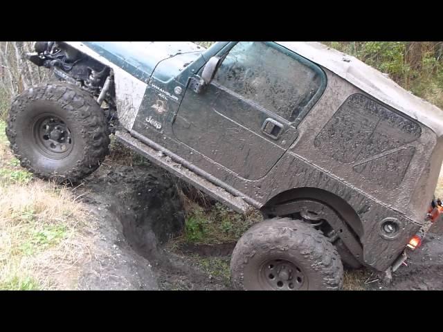 Jeep TJ on 37" Iroks locked front and rear.