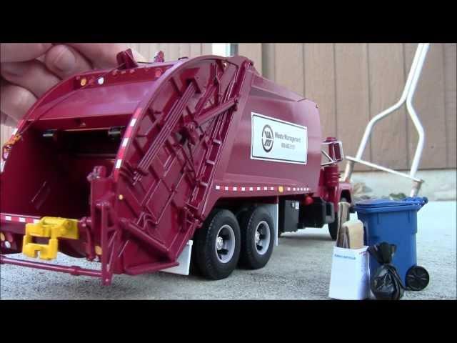 First Gear 1:34 Scale Custom Garbage Truck - Mack "R" Series w/ McNeilus Rear-Load