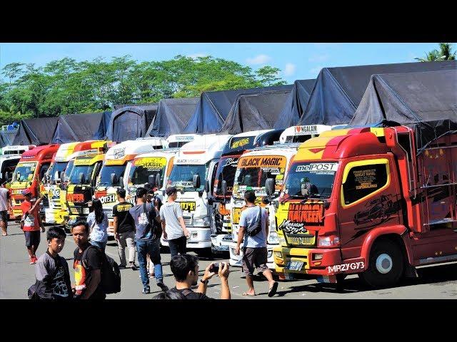 Truck Festival KTM Komunitas Truck Malang The 1St Anniversary Stadion Kanjuruhan