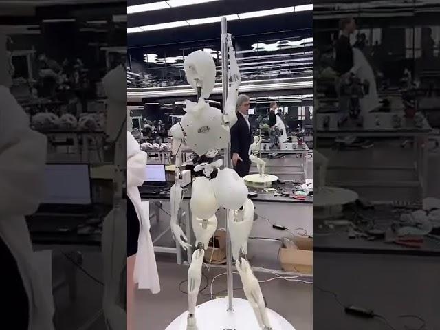 Crazy AI Robot Dancing