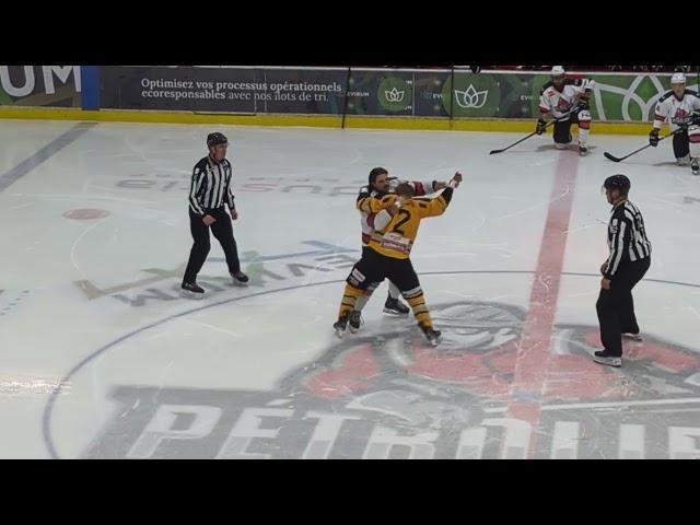 Fight/Bagarre André Thibault vs Cédric Labelle 13 décembre 2024