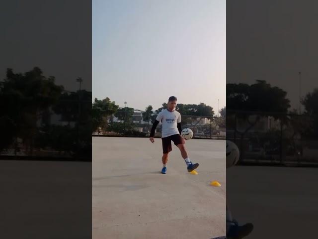 Flick up and juggling#football #superskills #hardtraning #subscribers #subscribemychannel