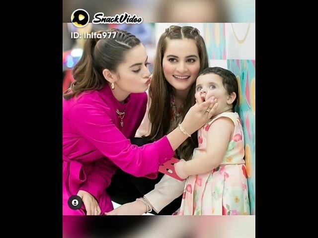 Twins sisters Aiman Khan and Minal Khan new latest Tik Tok video 