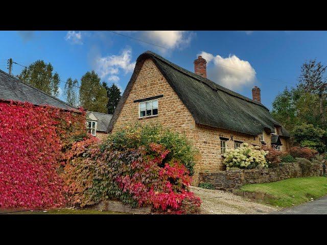 Early Autumn Season in Beautiful Cotswolds Village England Countryside