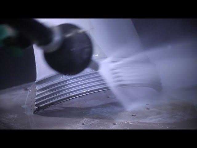 Efficient cleaning using waterjet technology │ Siemens automation technology