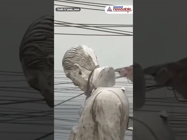 VIRAL | Video Captures Bangladesh Protestors Demolishing Iconic Sheikh Mujibur Rahman Statue