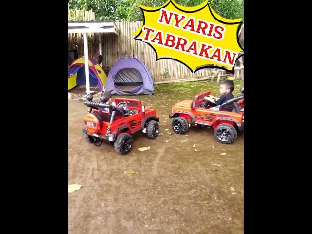 Nyaris Tabrakan 