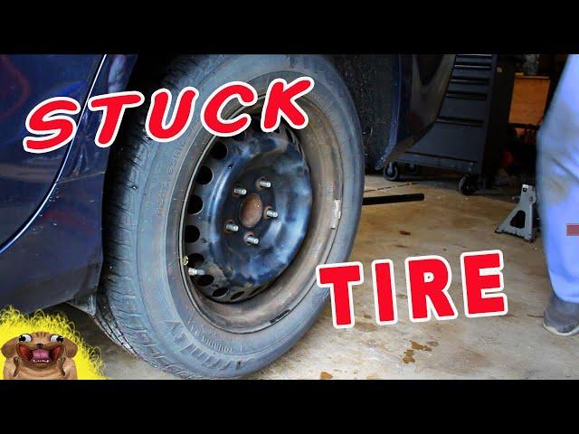 HOW TO Get a STUCK TIRE OFF - VERY EASY!!!