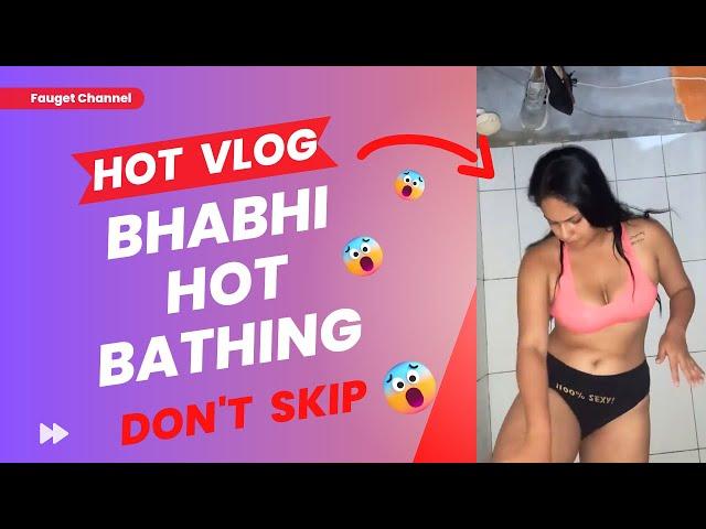 Desi Bhabhi hot open bathing vlog #bathing #desivlogvillage #dailyvlog #vlog #tendingvideo