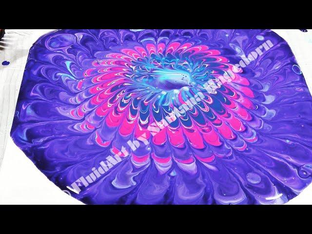 Acrylic pouring: Cool Sink Strainer pour. Fascinating Mandala flower pattern in Fluid Art