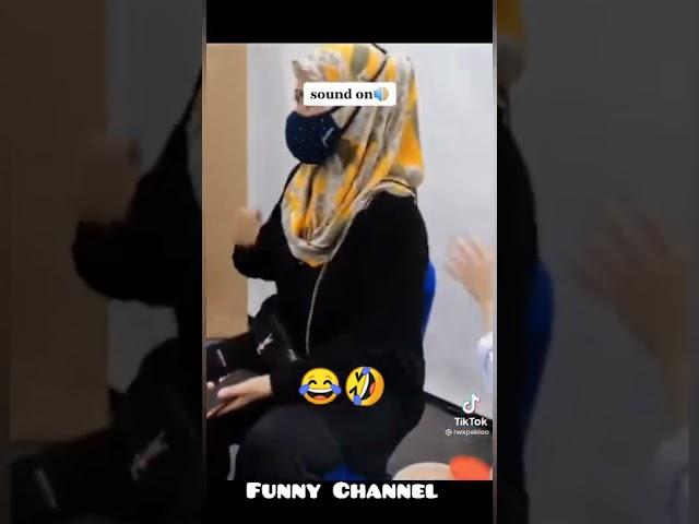 Koleksi lawak Melatah pecah perut