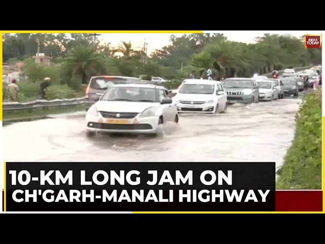 Chandigarh Witnesses Heavy Traffic Jam Due To Waterlogging On Roads