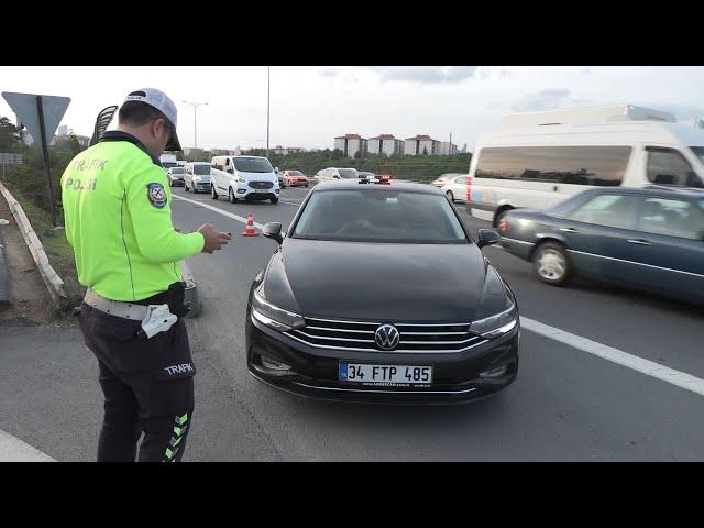 İstanbul polisinden çakarlı araçlara denetim