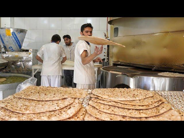 Baking tasty Taftoon bread in a semi-traditional way in Isfahan|bread making video