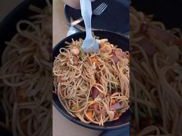 Chicken Noodles #noodles #chicken #chinesefood #fastfood #food #foodie #spicy #tasty #streetfood