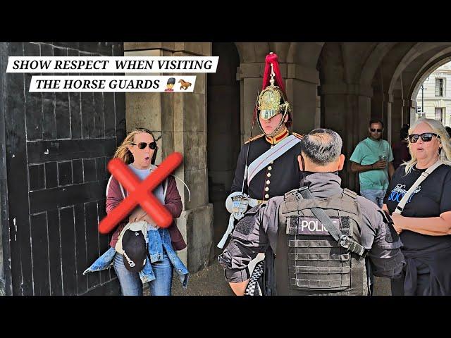 Rude Gesture Toward the King's Guard Cause a Reaction from the Police at Horse Guards in London