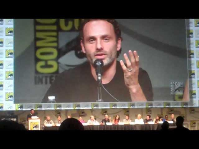 Andrew Lincoln on his American accent | Comic Con 2012  Walking Dead Panel