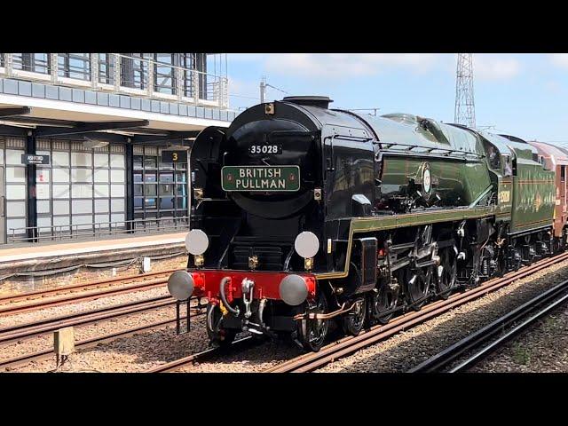 Clan Line storms through Ashford