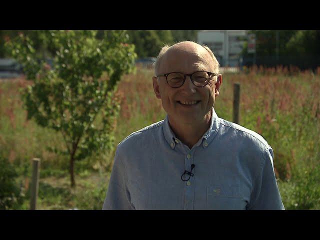 Gerhard setzt als Biologe auf Permakultur in seinem Garten in Himmelstadt