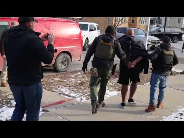 New video shows ICE making arrests in Chicago