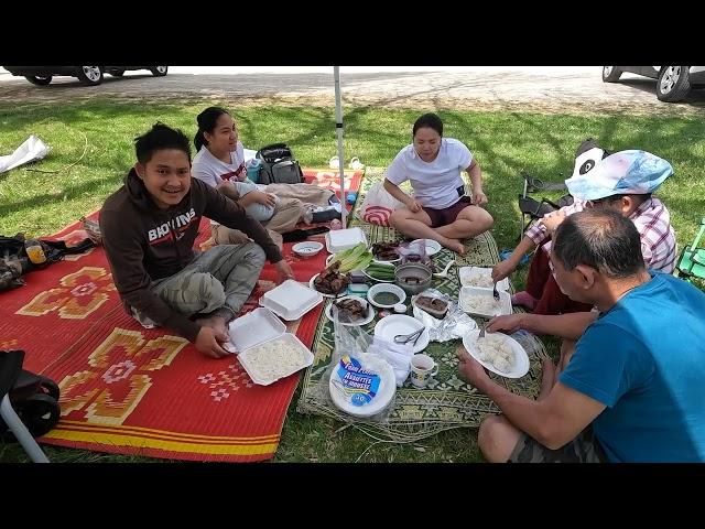 Family Picnic: Eating Karen Food and Lar Say Paw Spicy Chili Paste