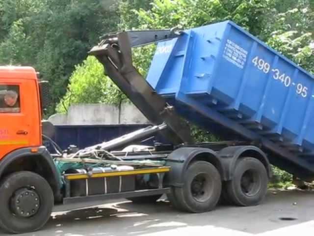 Вывоз мусора контейнером - погрузка контейнера