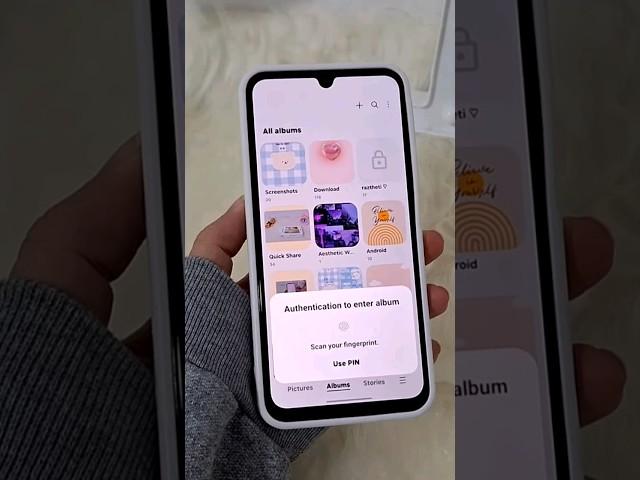 how to lock gallery album in samsung #samsungtips #samsung #oneui #smartphone #tutorial