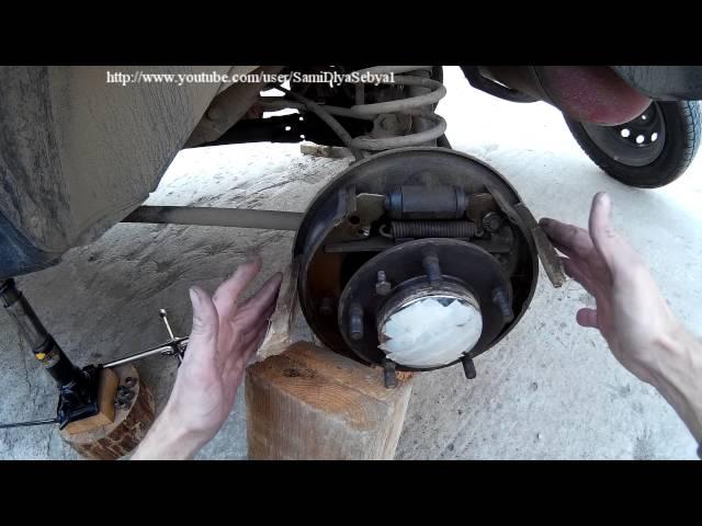 Auto Reparatur Tutorial. Replacement back brake pads. Ersetzen Bremsbeläge Lada Niva 4x4 1-S