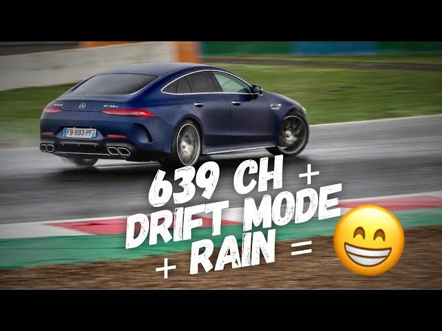 639 ch en Drift Mode... sous la pluie !