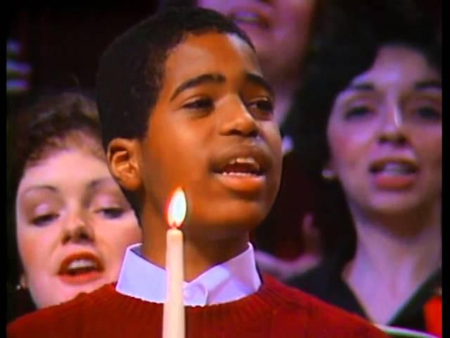 Peter, Paul, & Mary - Light One Candle (PBS Holiday Concert)