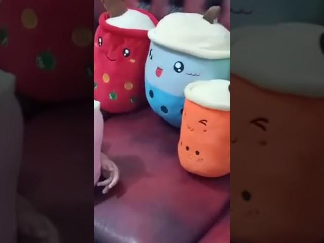 ini koleksi boneka boba aku teman" 