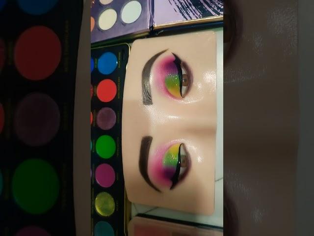 eye makeup Brijkanya Makeup Studio Vaishali Vranda soni 