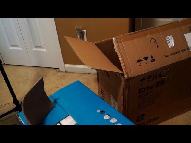 Presonus Eris E8 RAW Unboxing