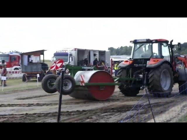 Traktor  Schou Rosche