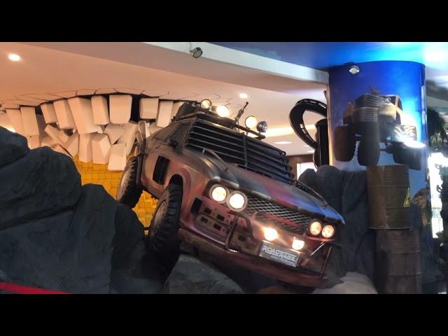 Abandoned Jeep Road Rage in Trans Studio Mall rooftop