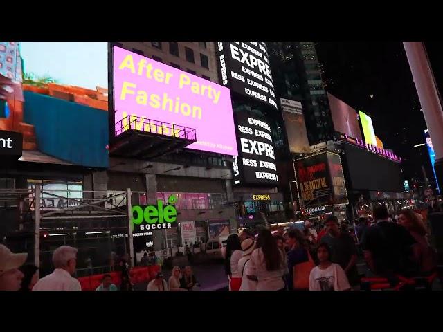 Filming Times Square Billboards