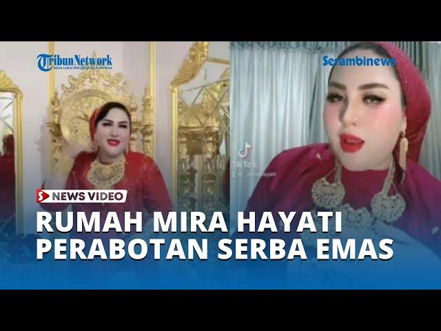 Rumah Mewah Mira Hayati Dipenuhi Perabotan Serba Emas