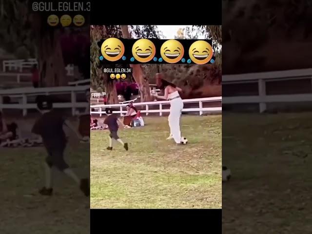 dumbest tackle i have ever seen . #viral #funny #footballfails #tackles #respect #attitude