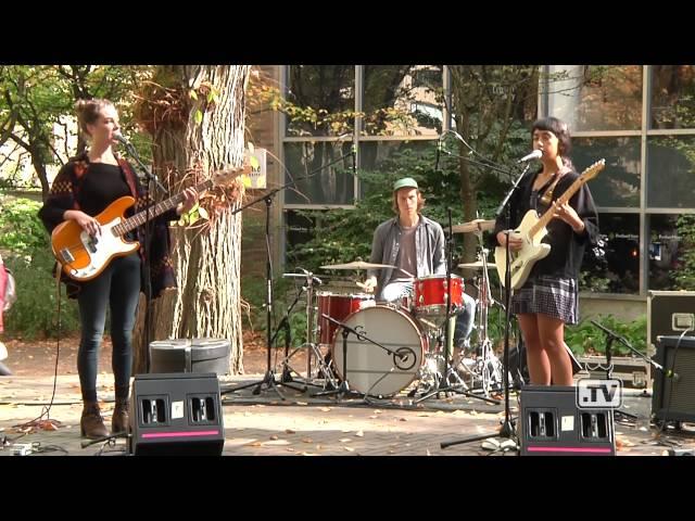 Haley Heynderickx - Live@Lunch Full Concert