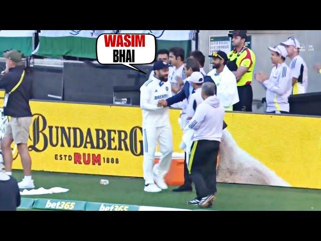 Virat Kohli did this heart winning gesture for Wasim Akram when Everyone Ignored Him after Match