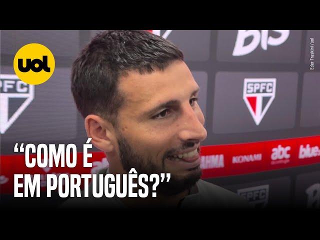 CALLERI ESQUECE PALAVRA EM PORTUGUÊS E ARRANCA RISADAS