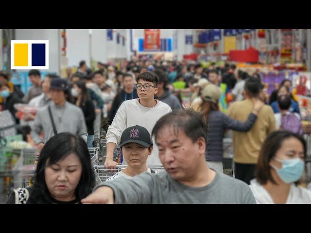 Hongkongers bargain-hunt at Shenzhen Sam’s Club