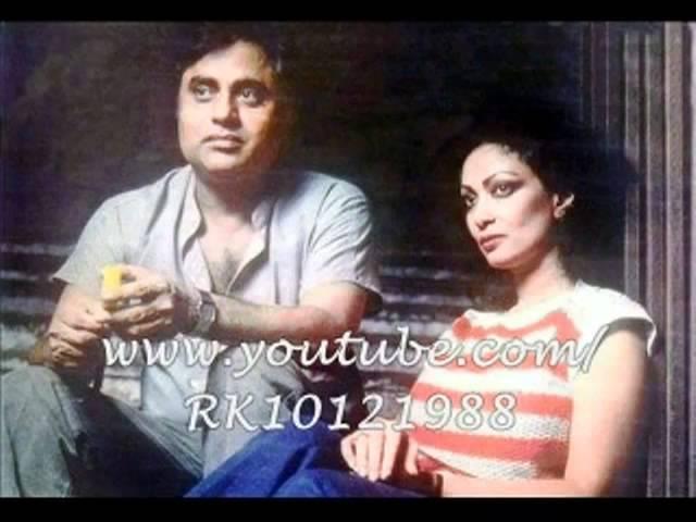 Agar hum kahein aur woh muskura dein Chitra Singh, Jagjit Singh   YouTube