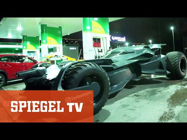 Batman an der Tankstelle - Ein Superhelden-Fahrzeug mit Tücken | SPIEGEL TV