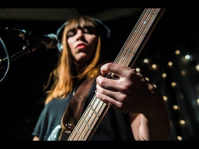 Capsula - I Need Somebody (Live on KEXP)