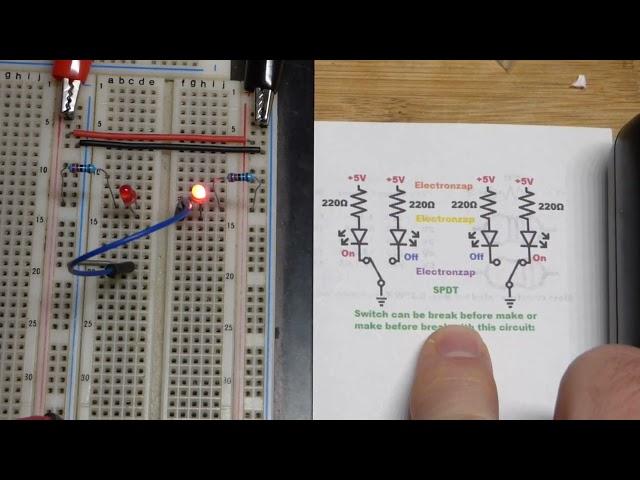 Single pole double throw switch demonstration circuit