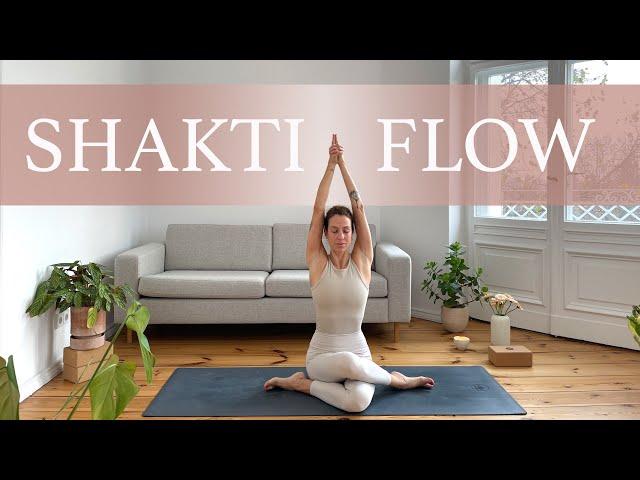 Divine Feminine Yoga Flow | 50 Min. Shakti Awakening Vinyasa