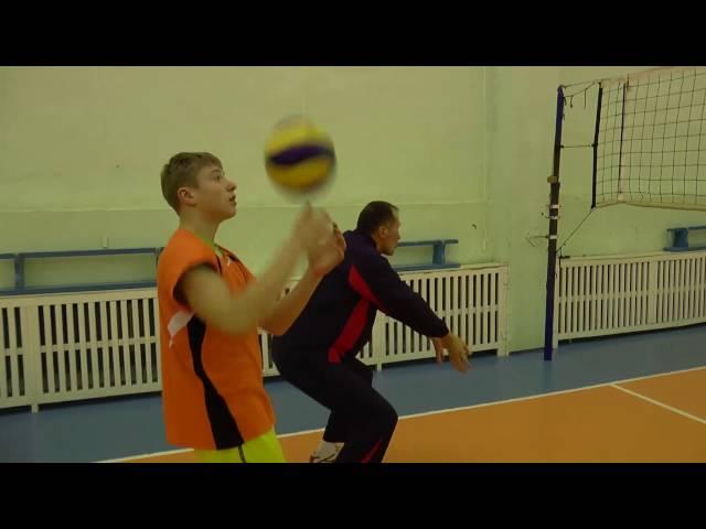 Training volleyball. Individual exercises with balls