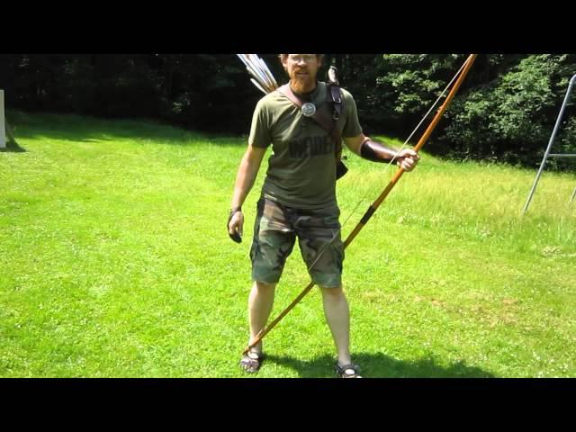 Stringing & Unstringing a Longbow